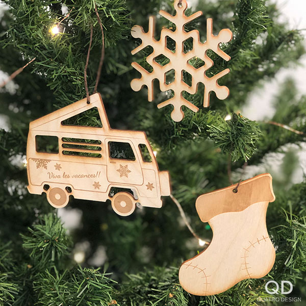 Ornements de bois « Jour de neige »