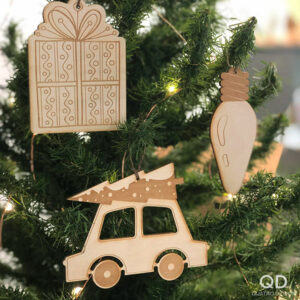 Ornements de bois « Préparatifs de Noël »