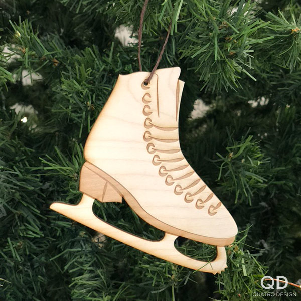 Ornements de bois « Sortie à la patinoire » – Image 3
